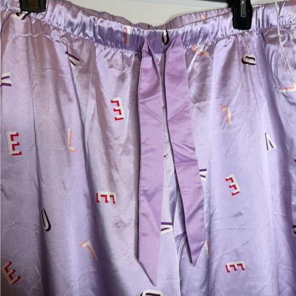 Victoria's Secret Lavender Satin Pants - Picture 5 of 8